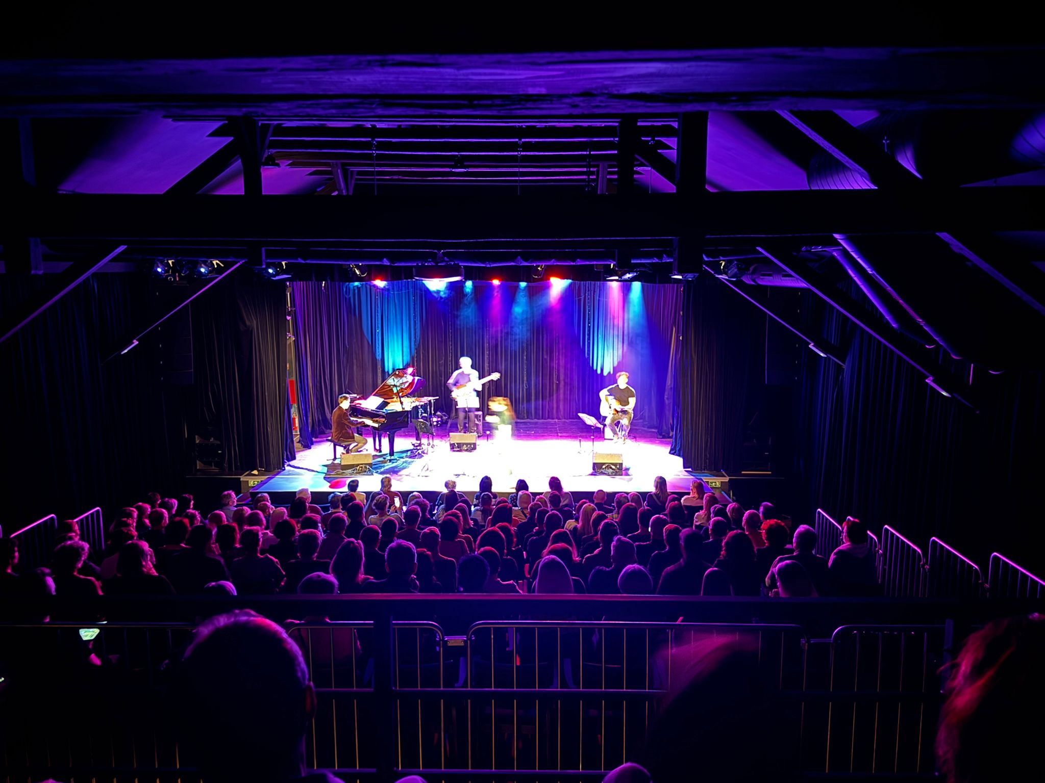 PHOTO-2026-03-31-20-23-06