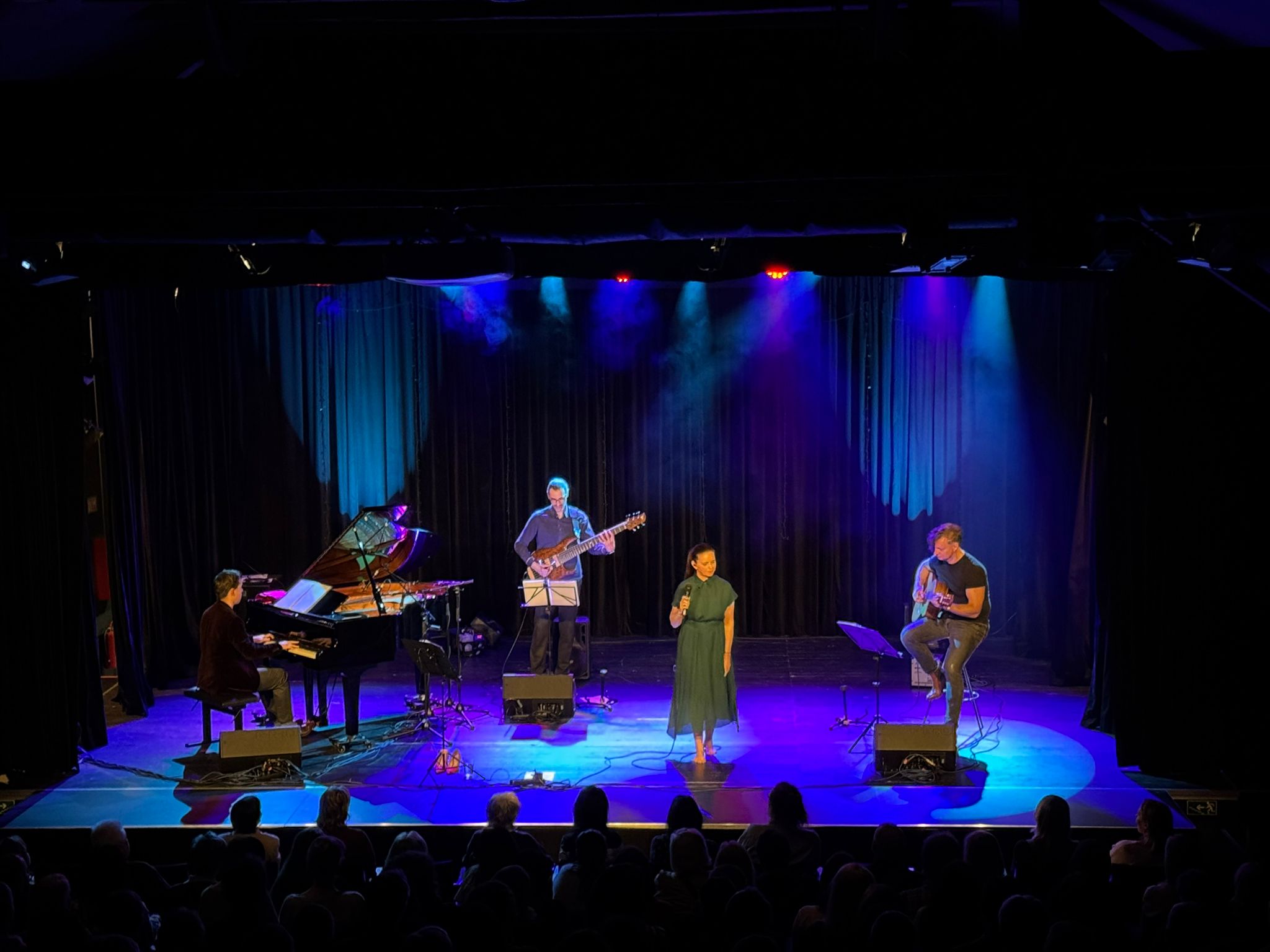 PHOTO-2026-03-31-20-23-07 4